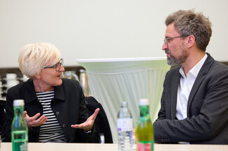 Bild 16 / 47